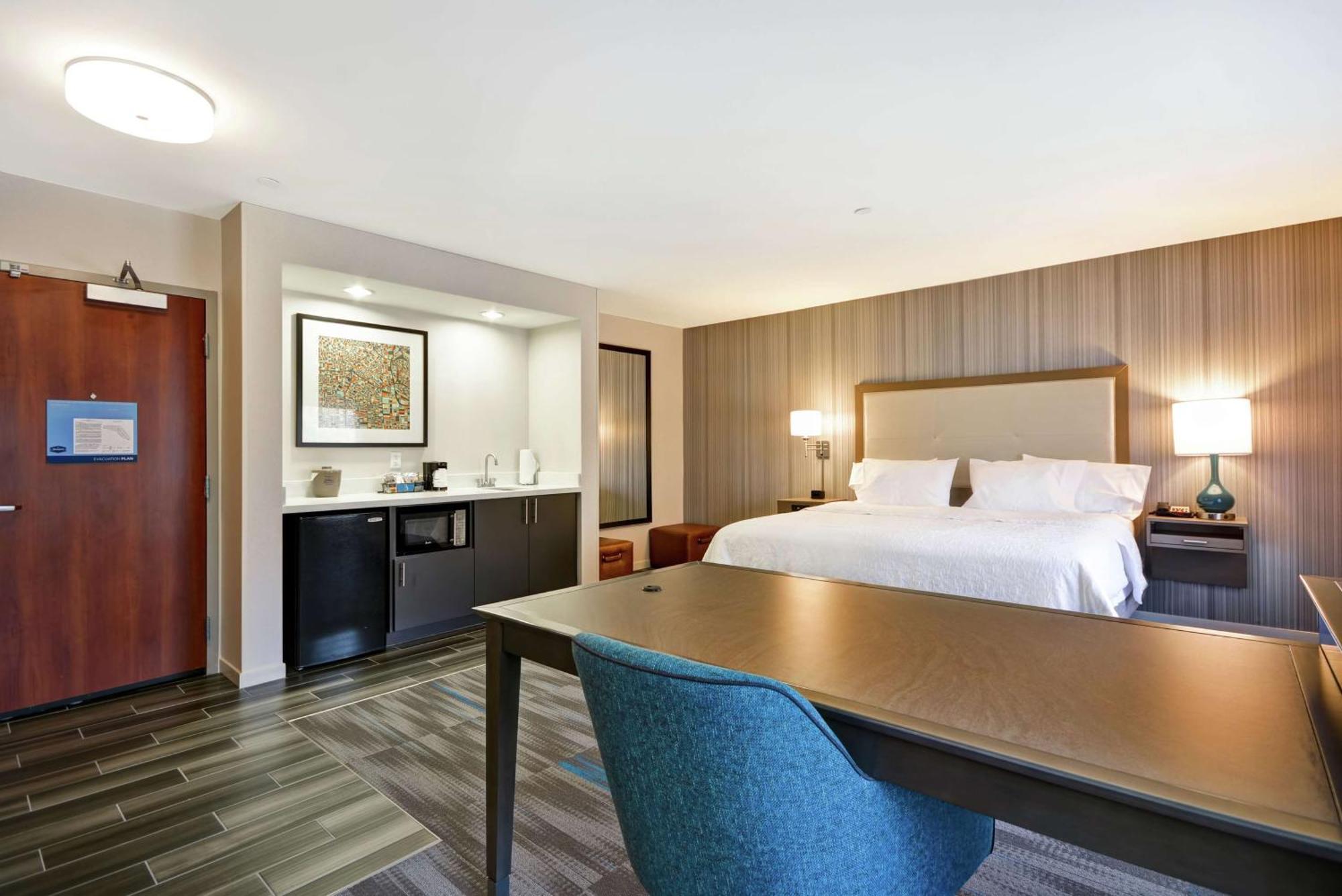 Hampton Inn & Suites Los Angeles Burbank Airport Ngoại thất bức ảnh